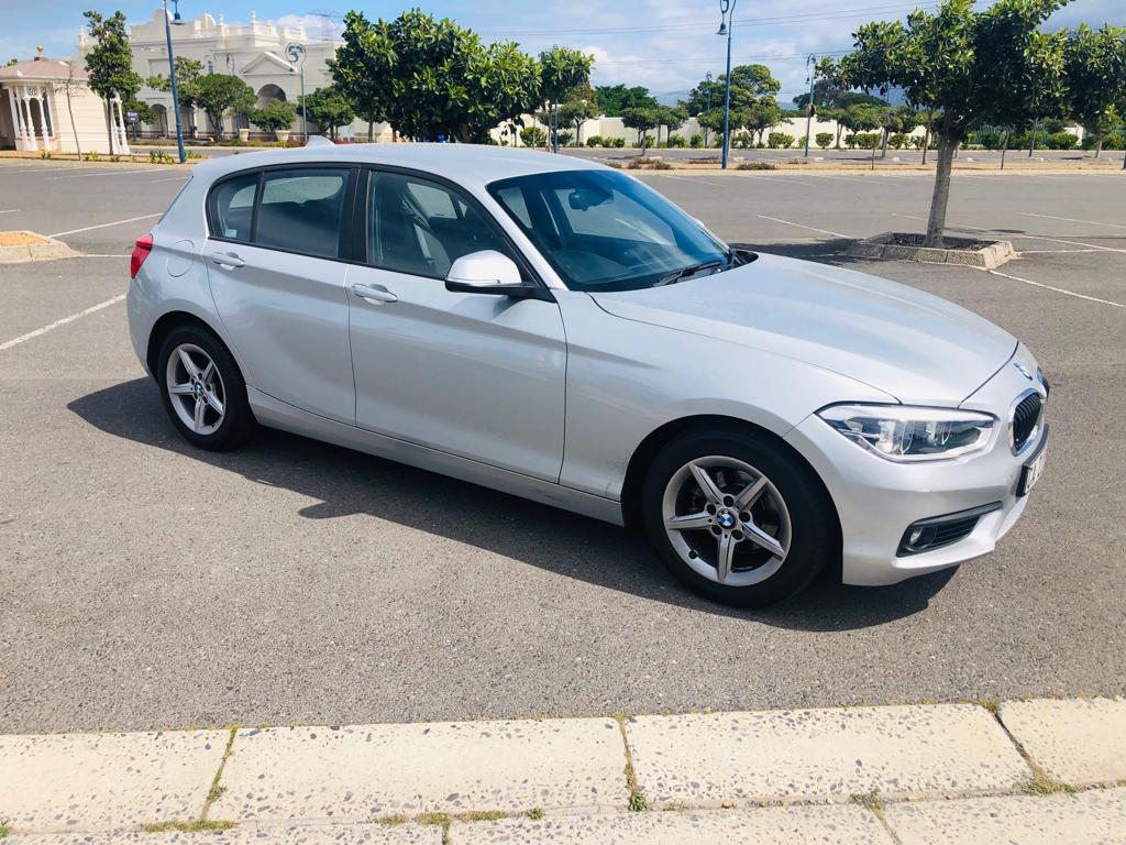 2017 BMW 118i