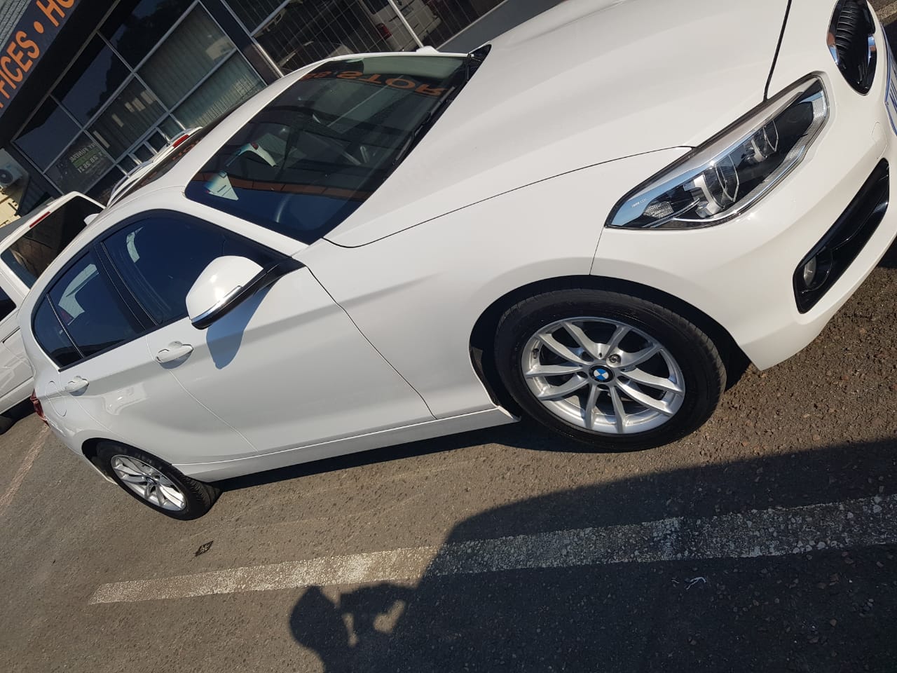 2017 BMW 118i
