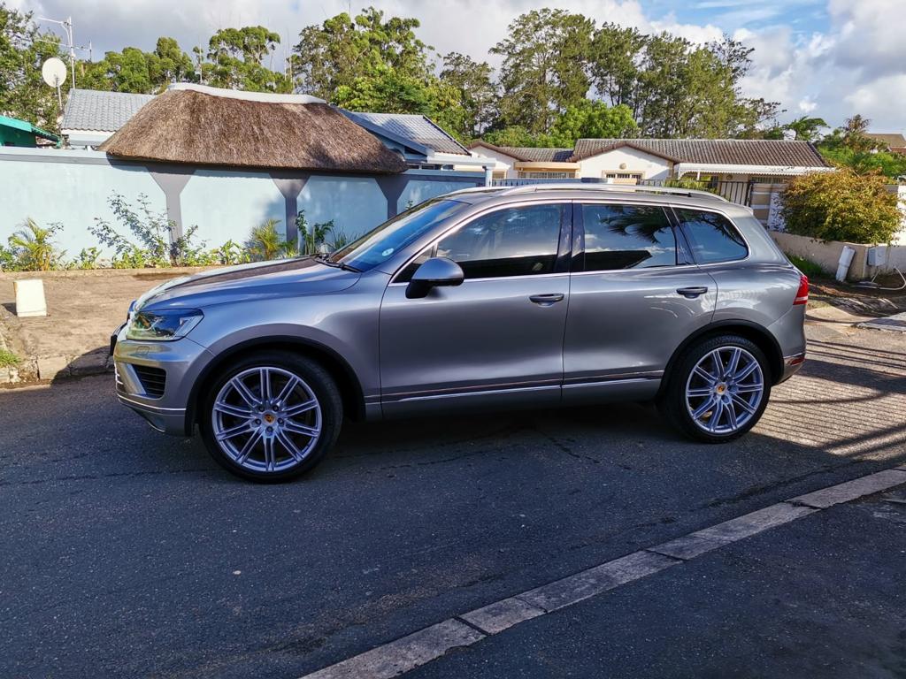 2016 Volskwagen TOUAREG OETTINGER V8 TDI