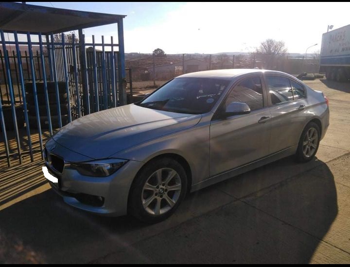 2013 BMW 320i Motorsport