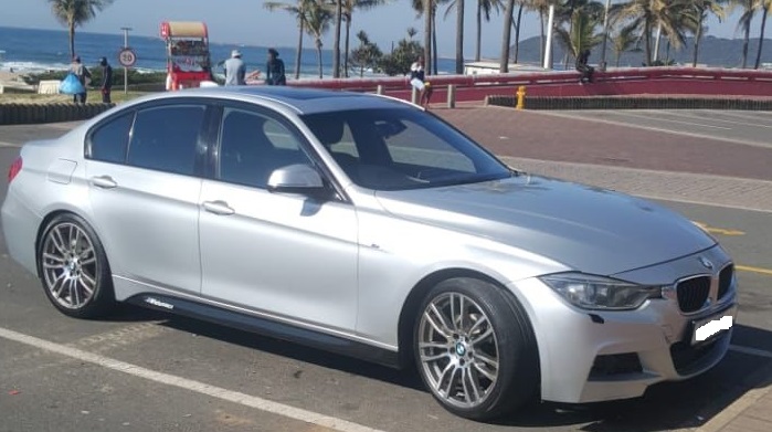 2015 BMW 320i F30