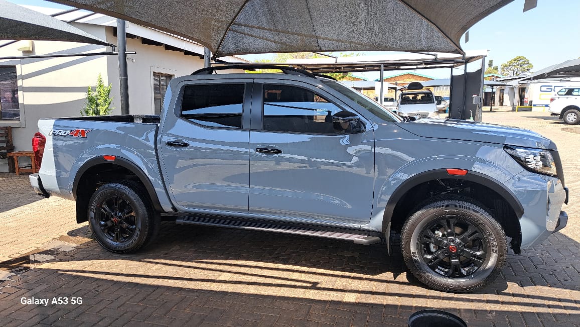 2024 Nissan Navara Pro4x4