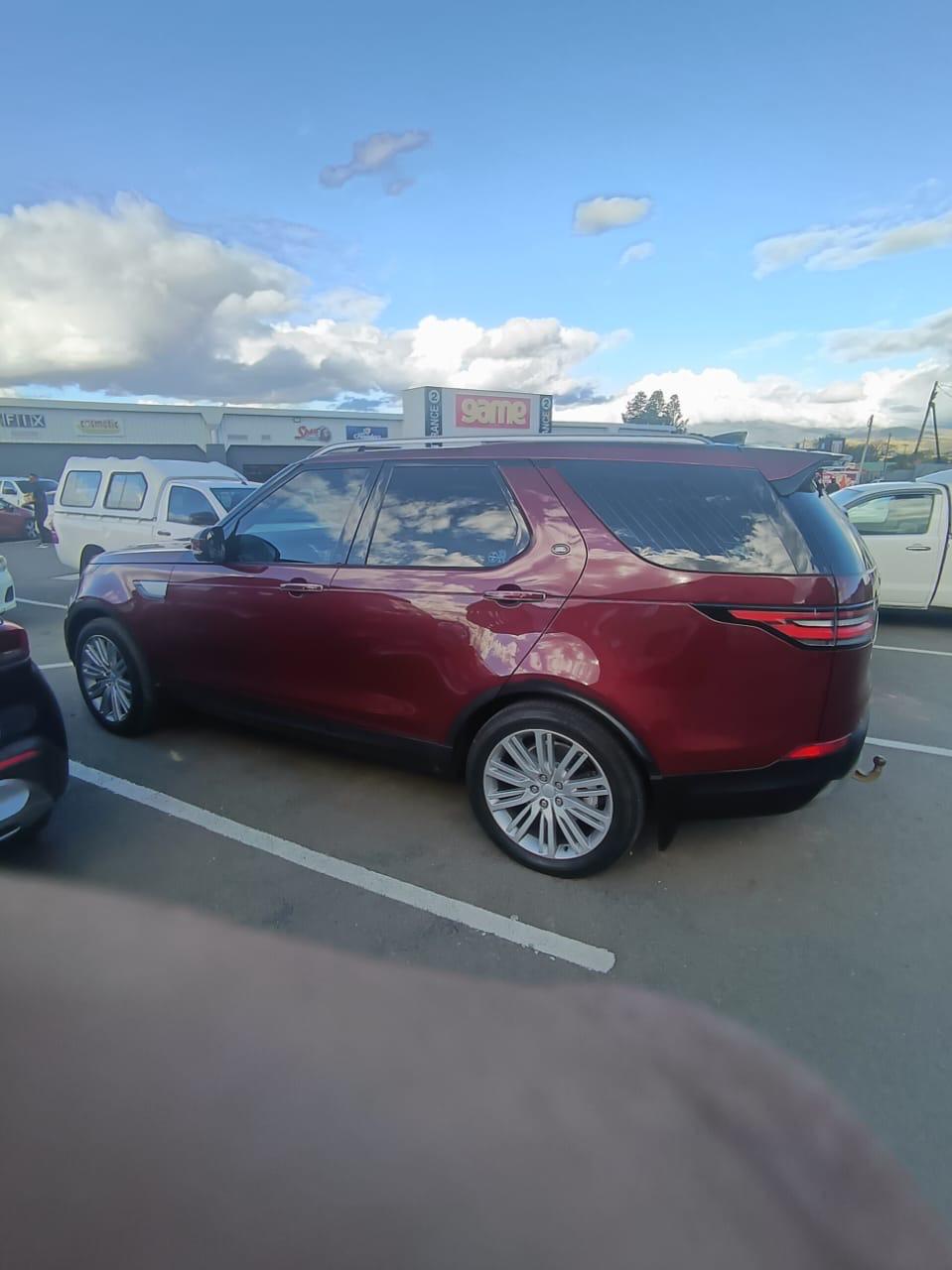 2018 Landrover Discovery 3.0 Si6 HSE Luxury Petrol Supercharged