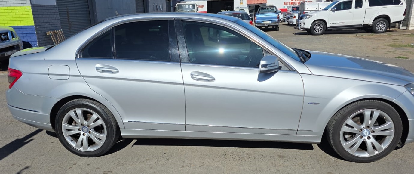 2011 Mercedes benz c180 CGI