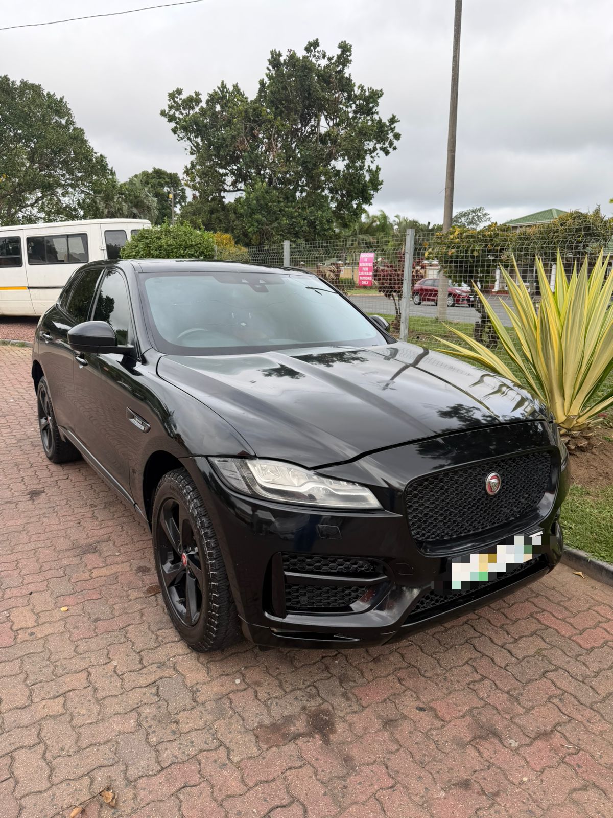 2019 Jaguar X space 