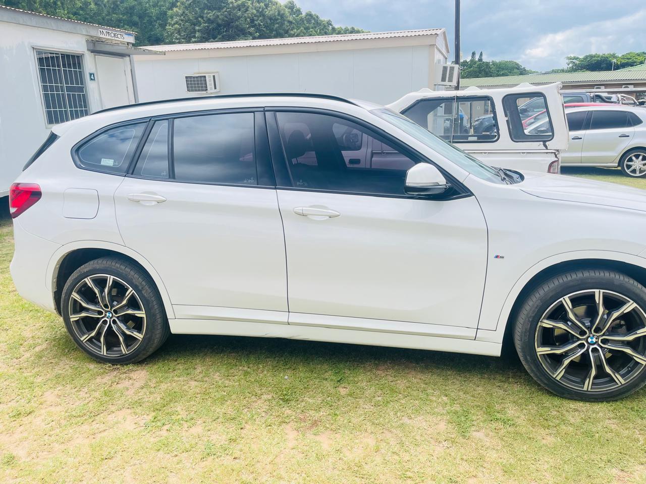 2023 BMW X1 