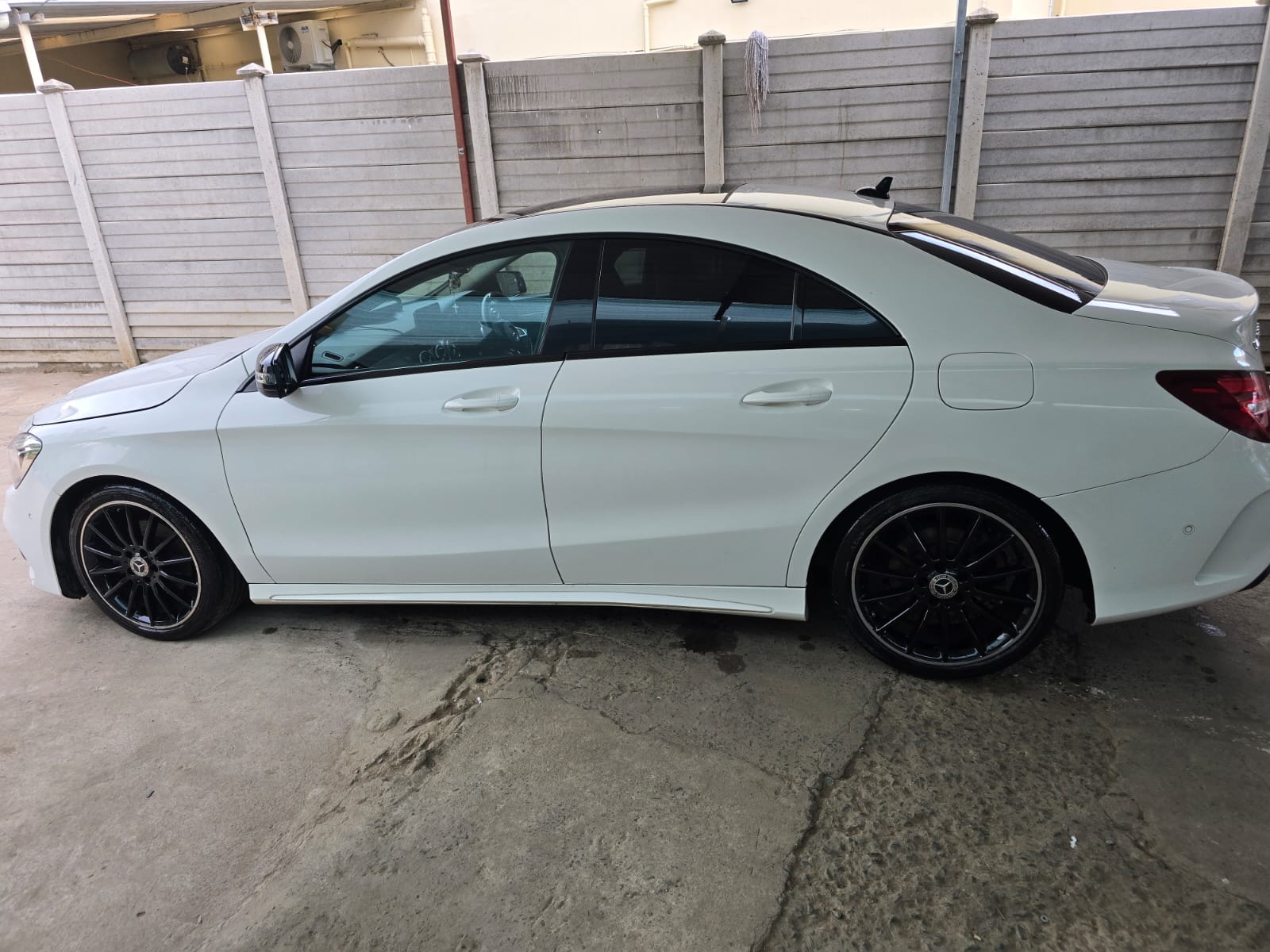 2018 MERCEDES-BENZ CLA200 AMG A/T 