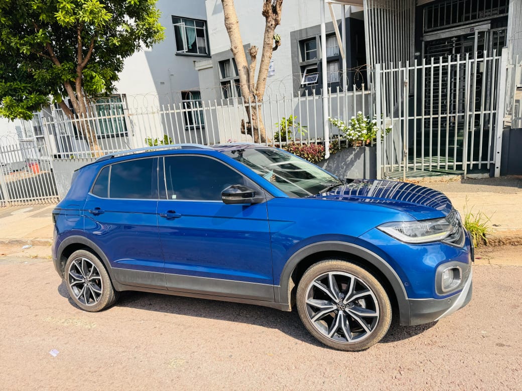2022 V W T Cross AUTOMATIC 