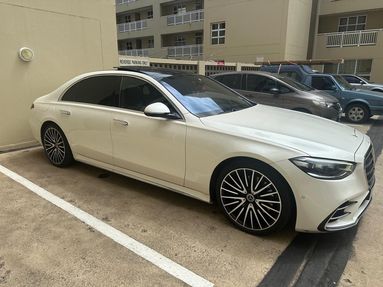 2023 Mercedes Benz S500 presidential  