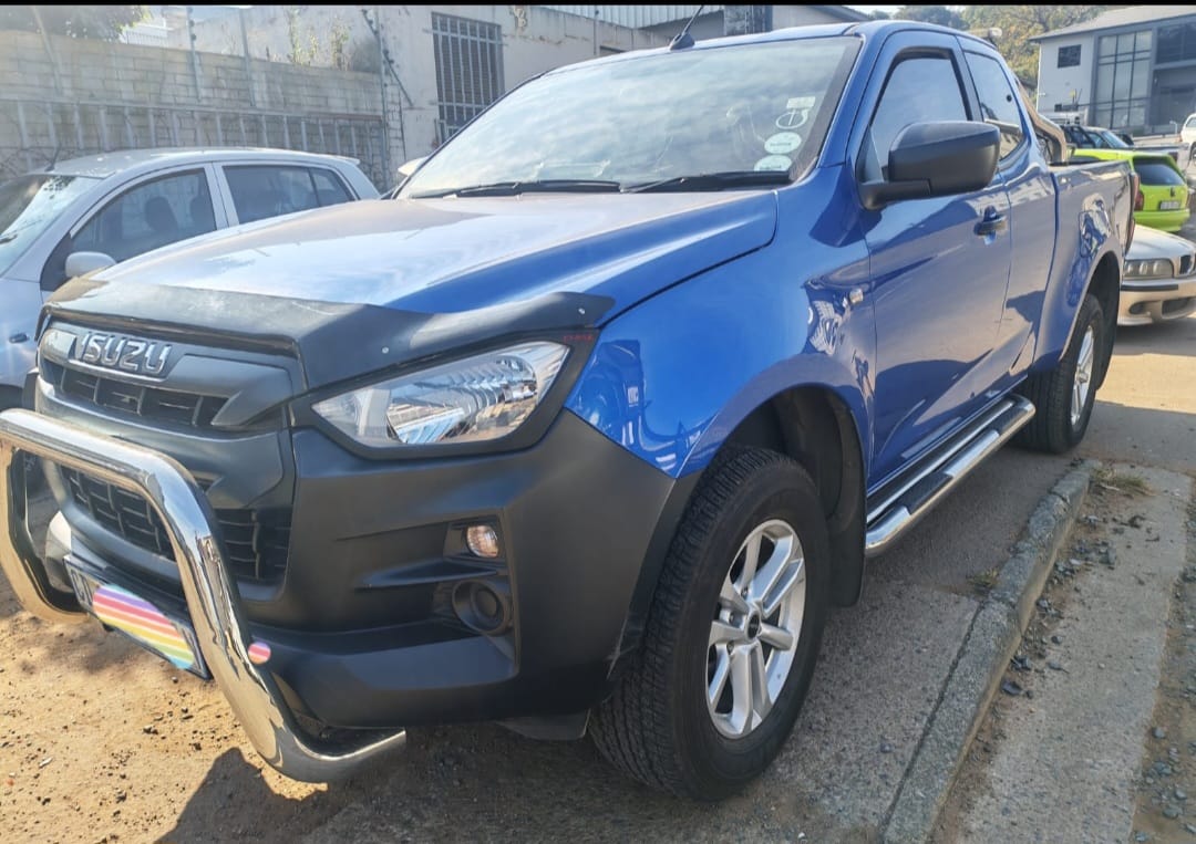 2022 Isuzu 1.9 D max Club Cab